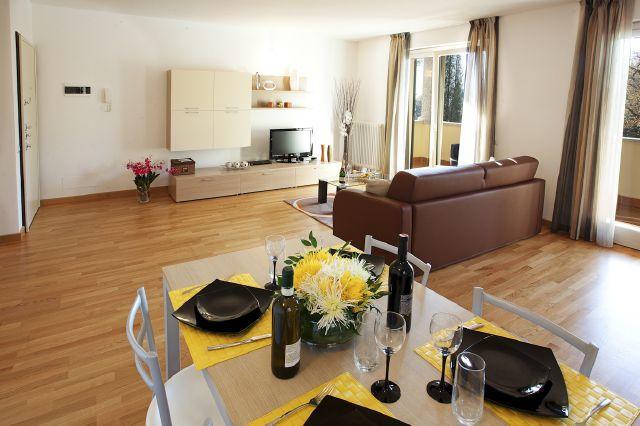 Tremezzo Residence-11 Apartments To Choose From In An Exclusive Residence By Italian Apartments Exterior photo