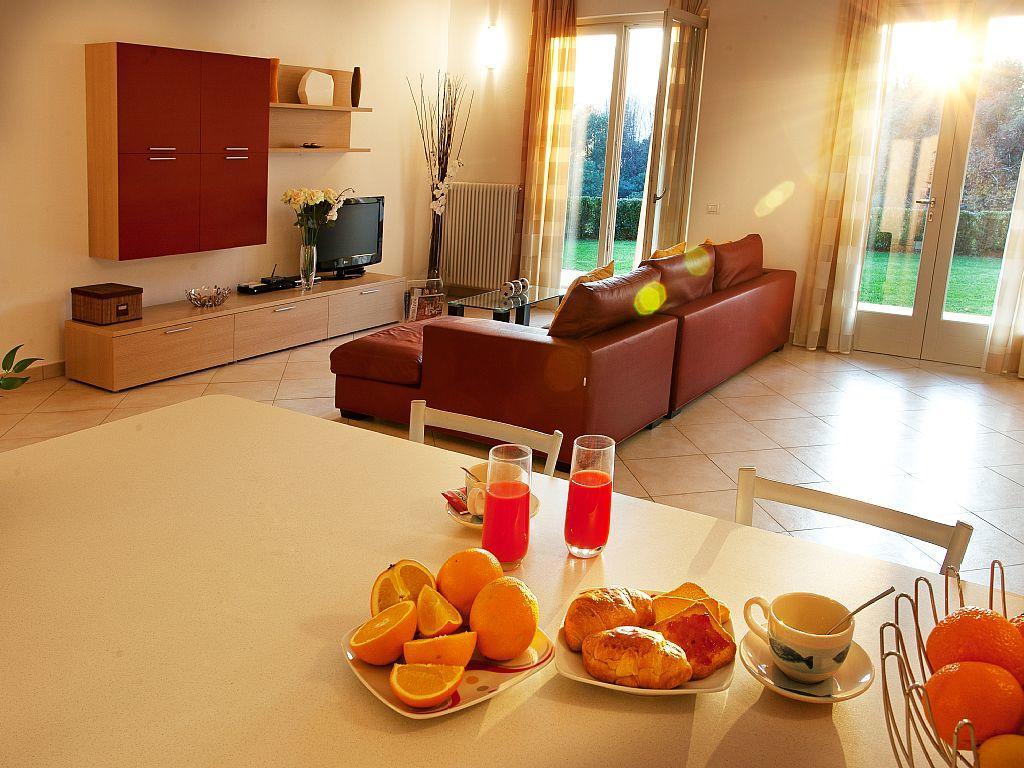 Tremezzo Residence-11 Apartments To Choose From In An Exclusive Residence By Italian Apartments Exterior photo